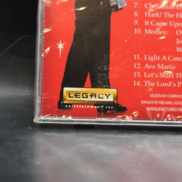 Christmas with Frank Sinatra Music CD New Sealed Holiday Pop Jazz Crooner READ - Picture 7 of 8